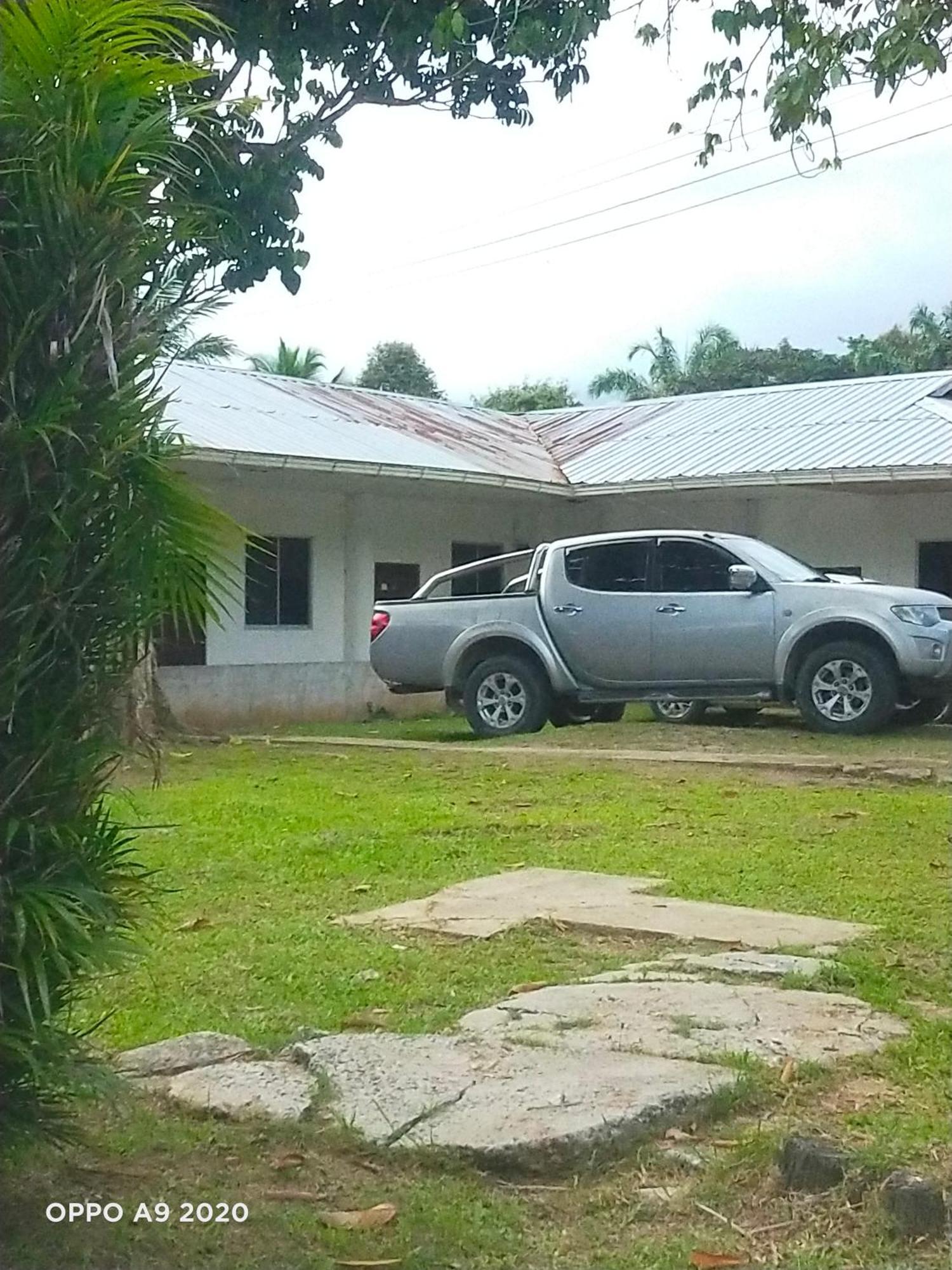 Sukau Tomanggong View Bed & Breakfast Luaran gambar