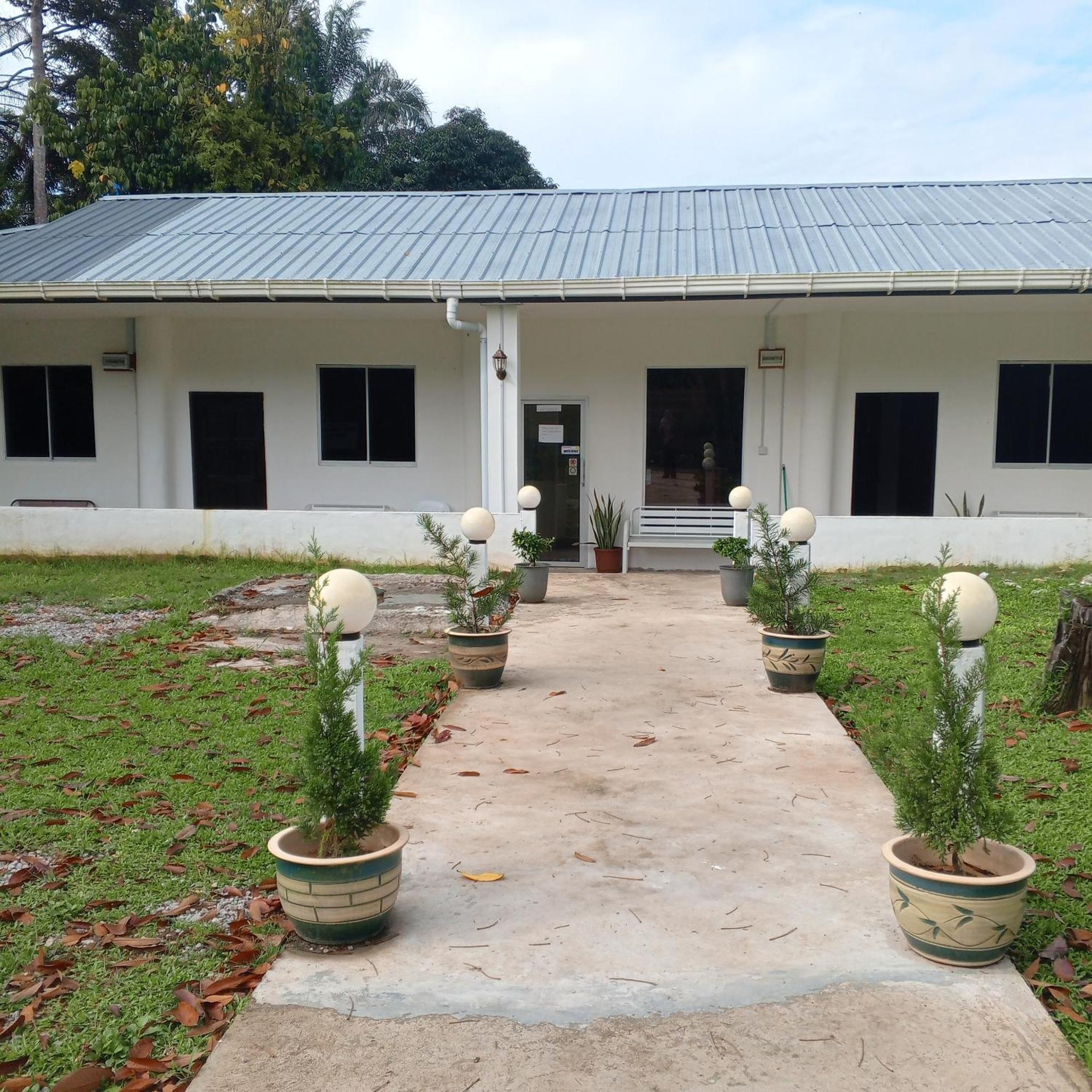 Sukau Tomanggong View Bed & Breakfast Luaran gambar